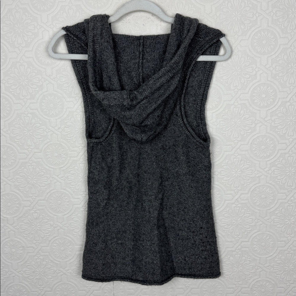 Banana Republic Sleeveless Vest Wool Blend Hooded Sweater XS Gray Button Front - Picture 7 of 7